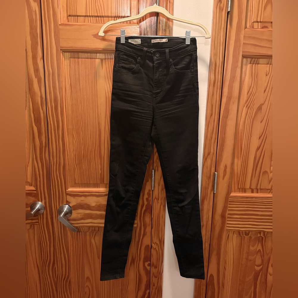 Levi’s Mile High Skinny Jeans